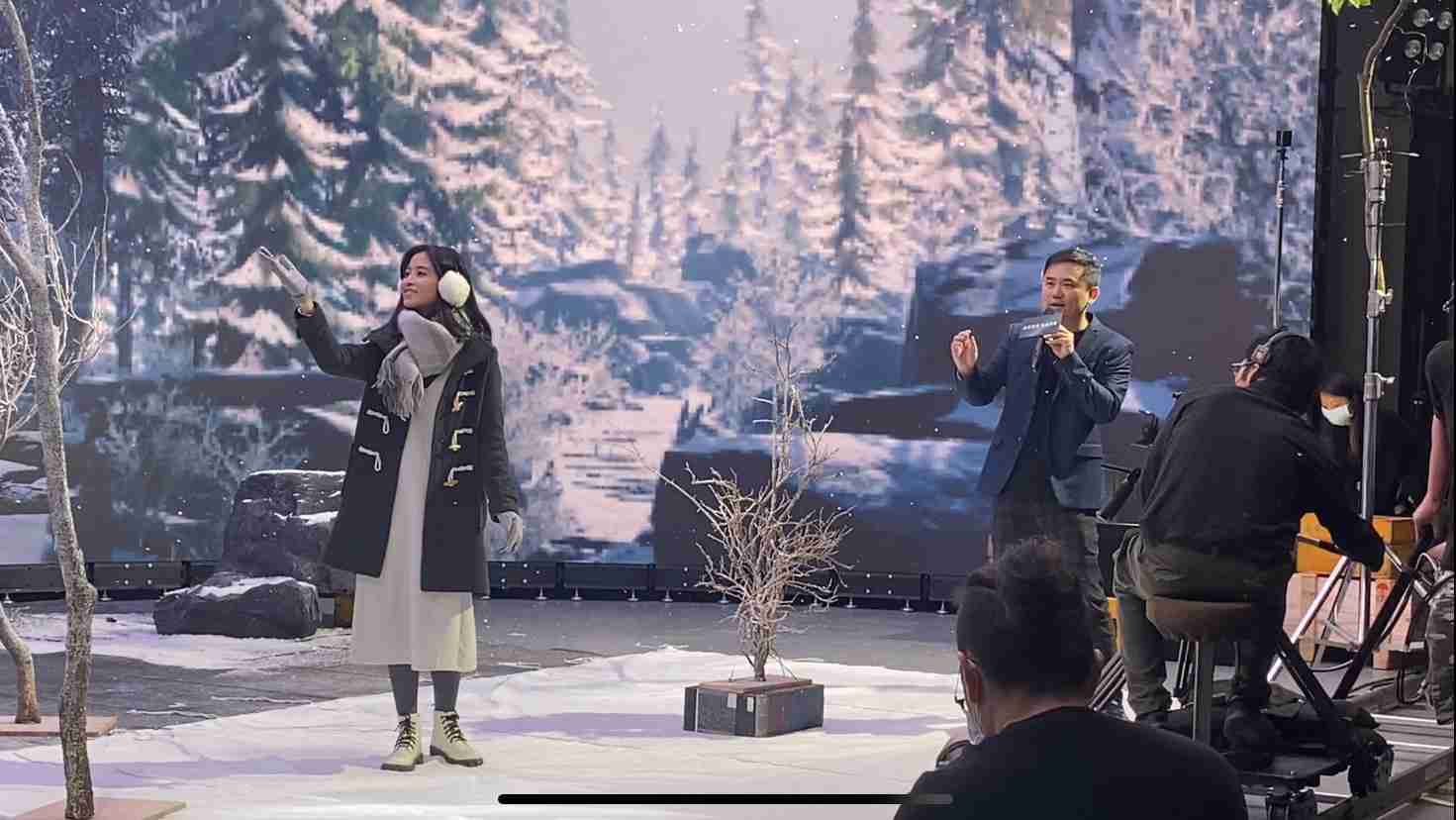 蓝狮在线以ALED先进显屏技术，，与金马奖视觉特效团队“再现影像”携手合作打造LED虚拟摄影棚，，，提供沉浸式表演体验，，并精简拍摄成本与时间